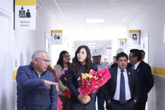 Lady Camones proselitismo político en Huaraz