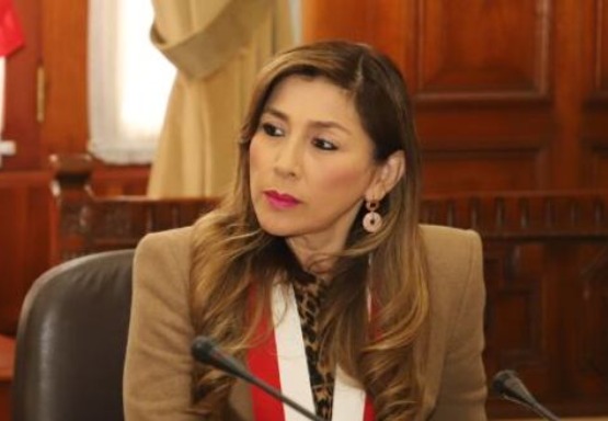 Lady Camones