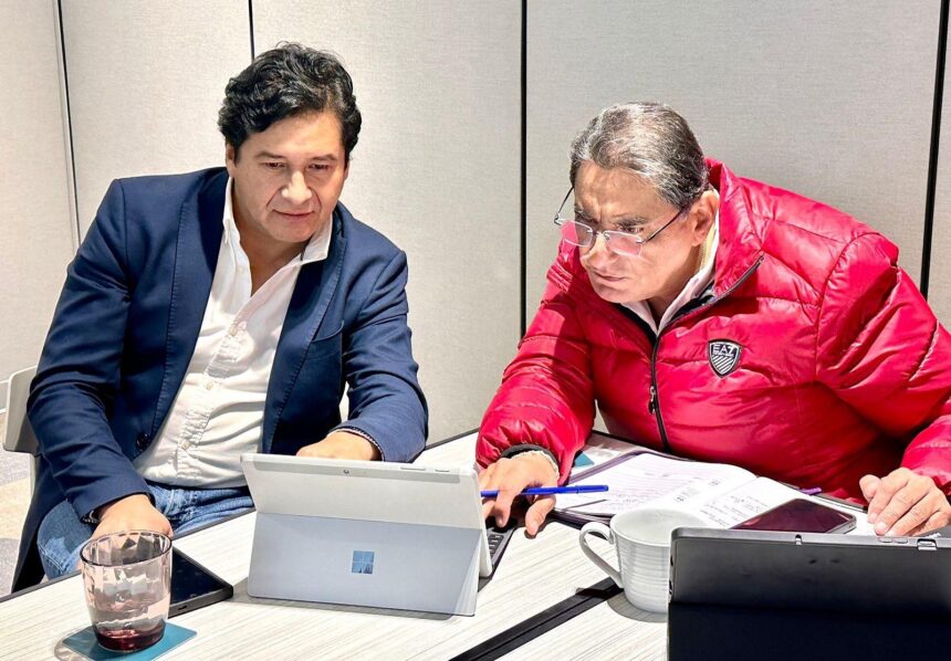 exigen a Carlos Álvarez la expulsión de Vladimir Meza