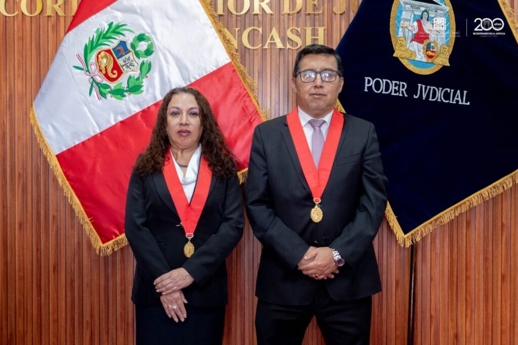 Juezas superioras Mardeli Carrasco, María Velezmoro y Silvia Sánchez, resolverán apelación de prisión preventiva contra 5 agentes del INPE por tortura