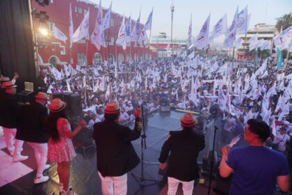 mitin somos peru chimbote