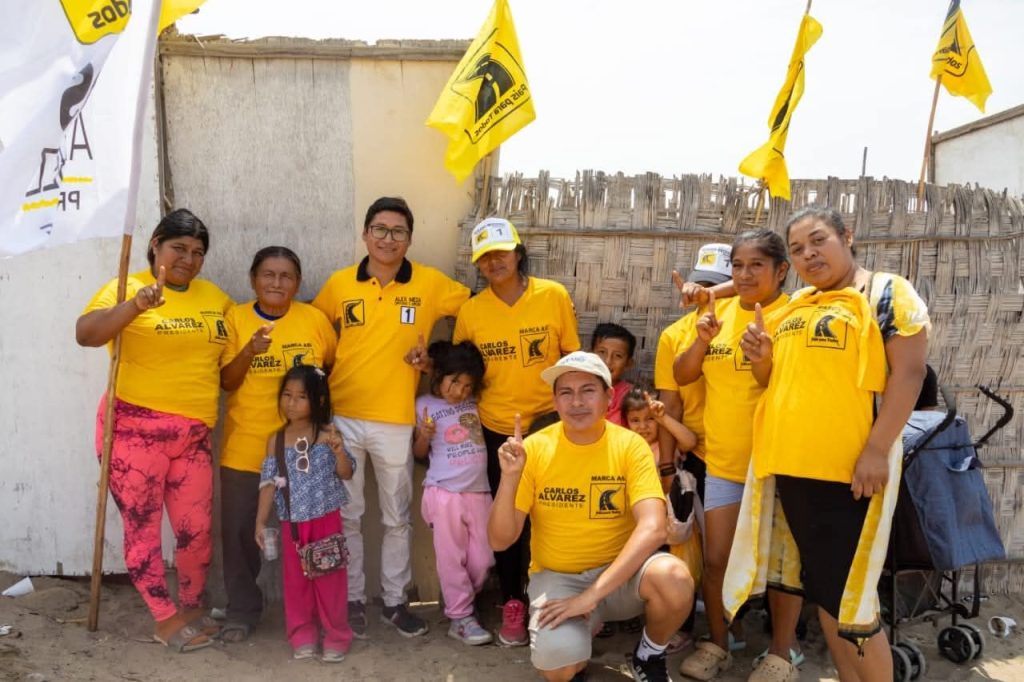 Hermano de Vladimir Meza congregó solo a 6 personas al inicio de su campaña en Chimbote