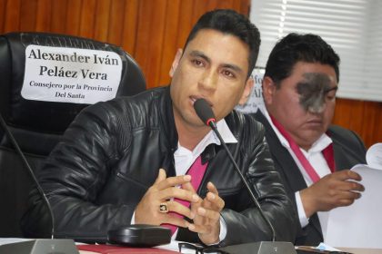 verdad sobre los patrulleros y el consejero Alex Pelaez