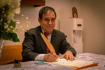 Fredy Otarola notario huaraz